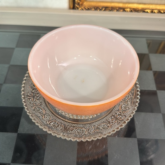 Vintage small Pyrex mixing bowl - Picture 2 of 5